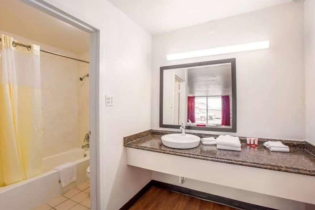 Travelodge By Wyndham Baton Rouge East Camera foto